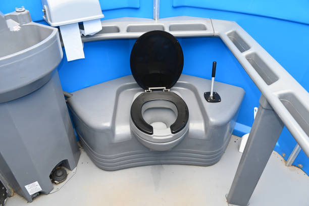 Best Porta potty rental near me  in West Union, IA